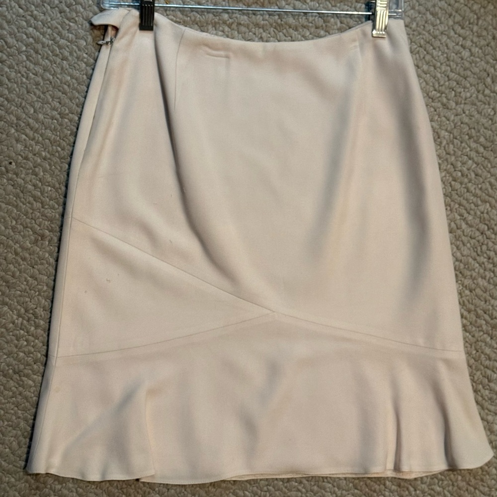 Elegant Vintage Cream Skirt